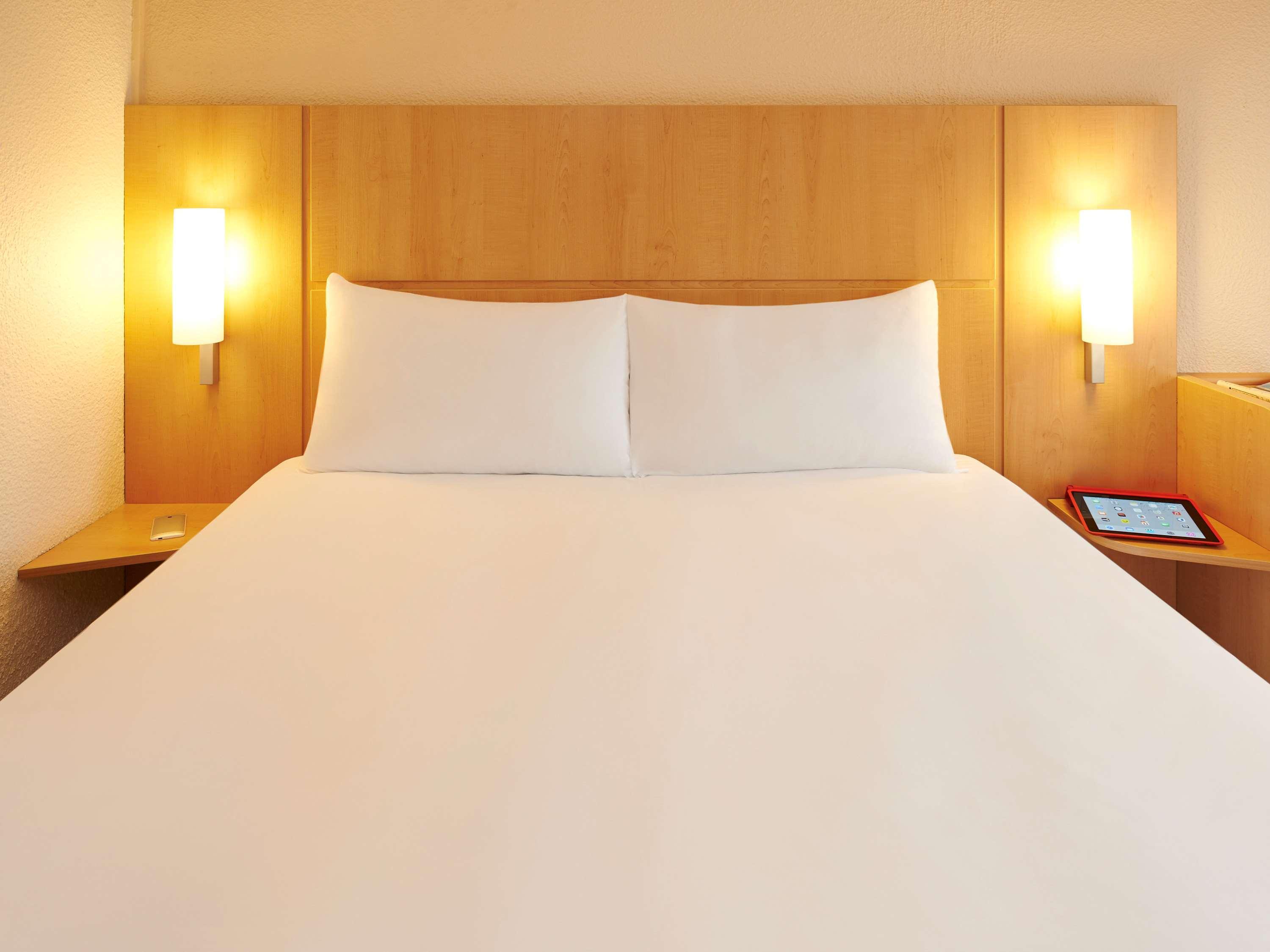 Hotel Ibis Strasbourg Centre Historique Esterno foto